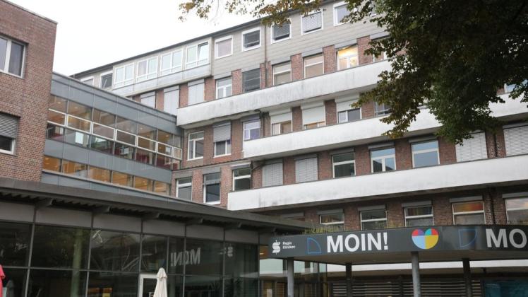 Die Regio-Kliniken in Pinneberg und Elmshorn sollen geschlossen werden. Dafür soll ein neues zentrales Krankenhaus her.