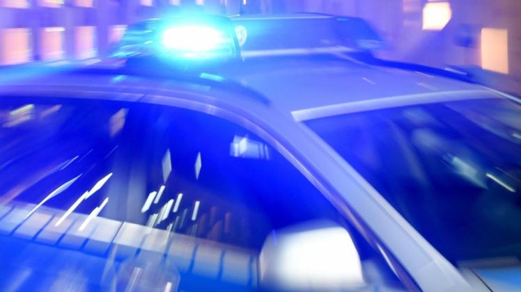 Die Rostocker Polizei setzte am Mittwochabend einen alkoholisierten Parkrempler in der Osloer Straße fest.