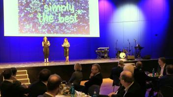 Die IHK Osnabrück-Emsland-Grafschaft Bentheim hat die besten Auszubildenden des Jahres 2021 geehrt.