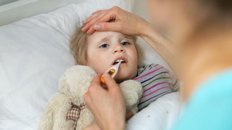 Viele Kinder erkranken momentan an Atemwegsinfekten.
