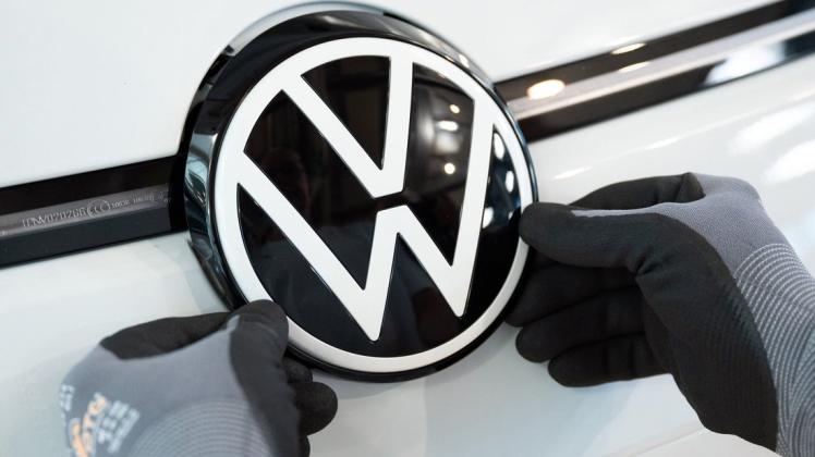 Was ist dran an Plänen für einen Stellenabbau bei Volkswagen? Konkrete Szenarien gibt es nicht, sagt ein VW-Sprecher.