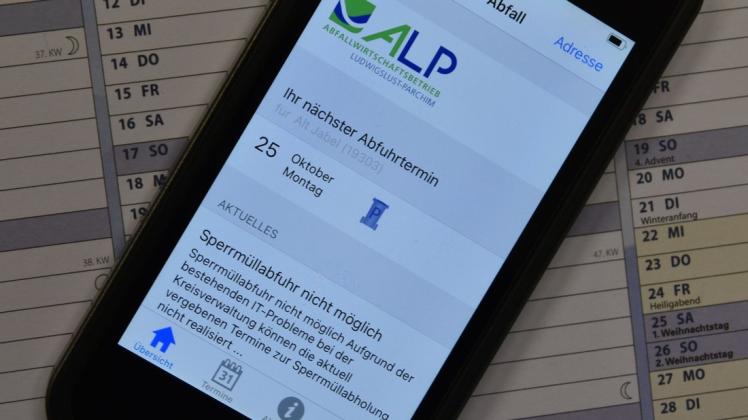 Im Landkreis-Ludwigslust-Parchim kommt eine Abfall-App bereits zum Einsatz.