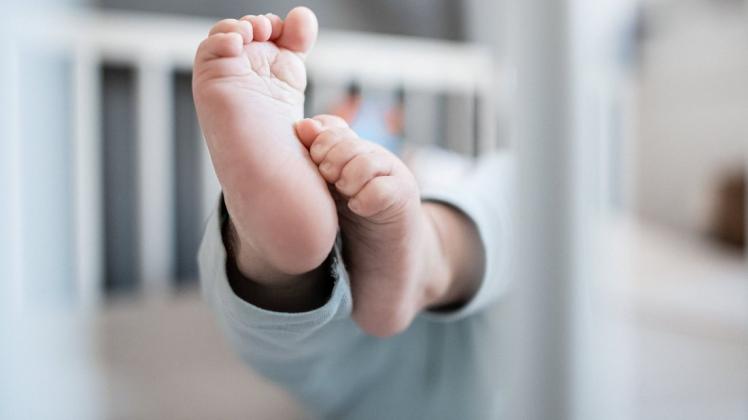 Babys können leichter entspannen bei einer Körpermassage. Babys können leichter entspannen bei einer Körpermassage.