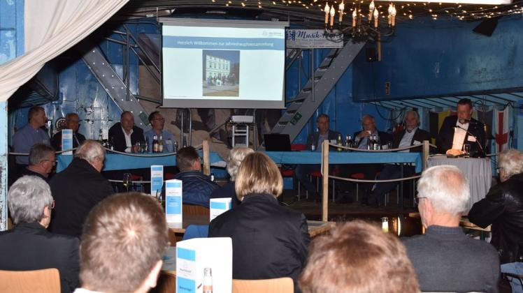 Die diesjährige Jahreshauptversammlung des Grundeigentümervereins Haus & Grund Elmshorn fand auf der MS Klostersande statt.