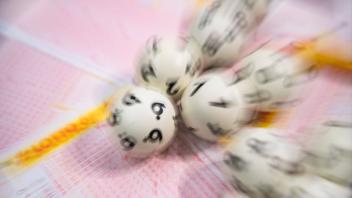 Ein Bingo-Spieler aus dem Landkreis Wesermarsch hat am 24. Oktober den Jackpot in Höhe von 2,3 Millionen Euro gewonnen.