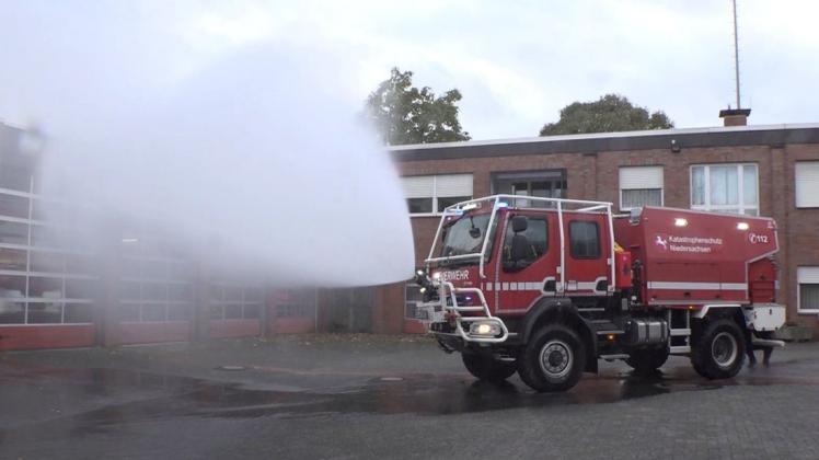 Mit Überrollkäfig und Wasserwerfer: Das Land Niedersachsen plant die Anschaffung von Feuerwehrfahrzeugen zur Bekämpfung von Waldbränden.
