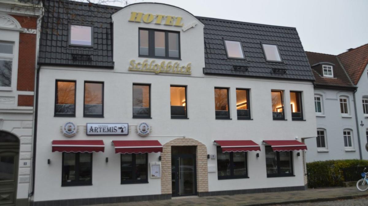 Hotel „Schlossblick“ punktet mit schöner Aussicht und | SHZ