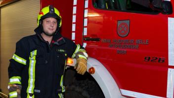 Daniel Kohring ist im Einsatz für die Ortsfeuerwehr Buer, obwohl er eine Unterschenkelprothese trägt.