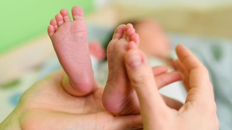 Babys kann eine Infektion mit dem RS-Virus stark zu schaffen machen.