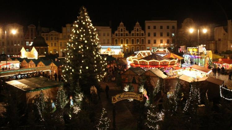Erstmals seit dem Jahr 2019 soll es in Wismar wieder einen Weihnachtsmarkt geben.