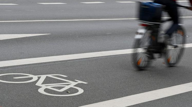 Der Schweriner Obotritenring soll laut dem Radverkehrskonzept 2030 umgestaltet werden. Fahrradfahrer würden mehr Platz bekommen.