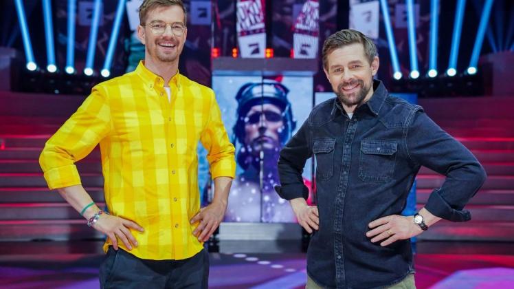Bei ihrer Sendung Joko und Klaas live gehen die beiden Entertainer erneut auf Sendung, ohne dass jemand weiß, was kommt.