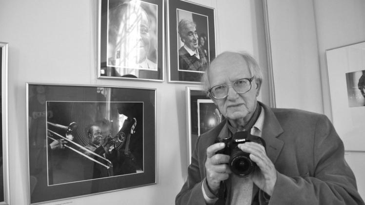 Der Fotograf Hans Pölkow ist im Alter von von 86 Jahren in seiner Geburtsstadt Rostock gestorben.