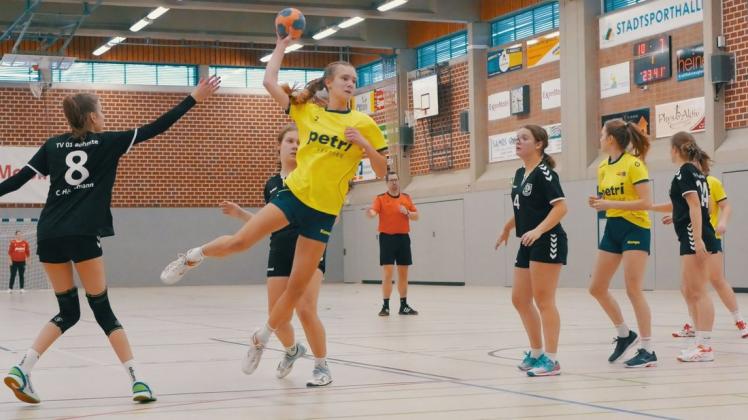 Jette-Marit Germing war mit 14 Toren gefährlichste Schützin beim TV Meppen. Die B-Juniorinnen setzten sich klar gegen den TV Bohmte durch.