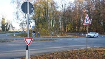 Für Radfahrer ist die Kreuzung an der B218 gefährlich, moniert der Ortsrat Schleptrup.