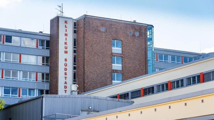 Im Jahr 1965 wurde das Klinikum Süd als erster Krankenhaus-Neubau der DDR eingeweiht.