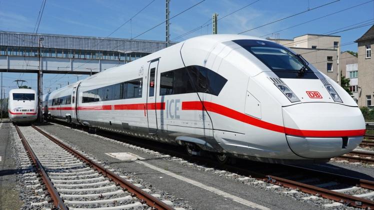 Mit extralangen ICE-Zügen können Reisende ab dem Fahrplanwechsel am 12. Dezember 2021 mehrmals täglich von Osnabrück über Frankfurt-Flughafen nach Stuttgart gelangen – teilweise sogar bis München.