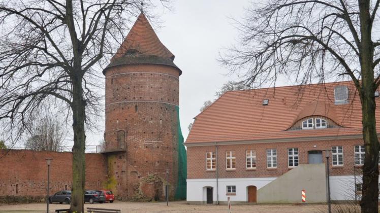 Der Plauer Burghof wird sich am vierten Advent leider nun doch nicht zurück ins Mittelalter verwandeln.