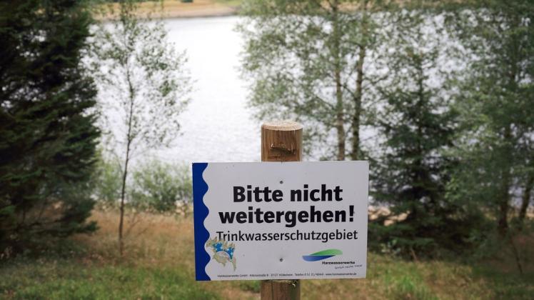 Im Rostocker Trinkwasserschutzgebiet soll eine Fuß- und Radwegbrücke über die Warnow entstehen. (Symbolbild)