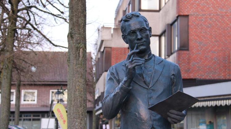 Mit dem „Pennlicker“, der auf dem historischen Marktplatz steht, haben sich die Aschendorfer selbst ein Denkmal gesetzt. Mit dem „Pennlicker“, der auf dem historischen Marktplatz steht, haben sich die Aschendorfer selbst ein Denkmal gesetzt.