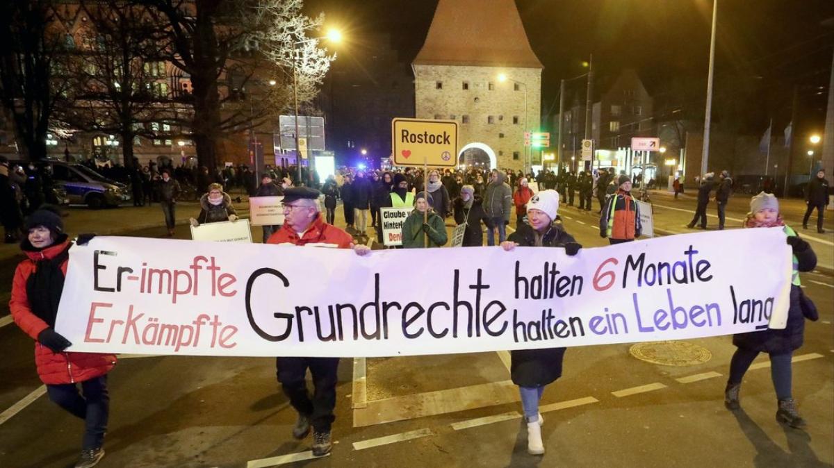 In Rostock wird es am Montag aufgrund von AntiCoronaDemo eng SVZ