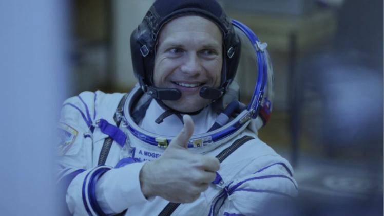 Der dänische Astronaut Andreas Mogensen lernt in Ganderkesee das Fliegen nach Instrumenten, das im Vergleich zum Sichtflug wetterunabhängiger ist. Der dänische Astronaut Andreas Mogensen lernt in Ganderkesee das Fliegen nach Instrumenten, das im Vergleich zum Sichtflug wetterunabhängiger ist.