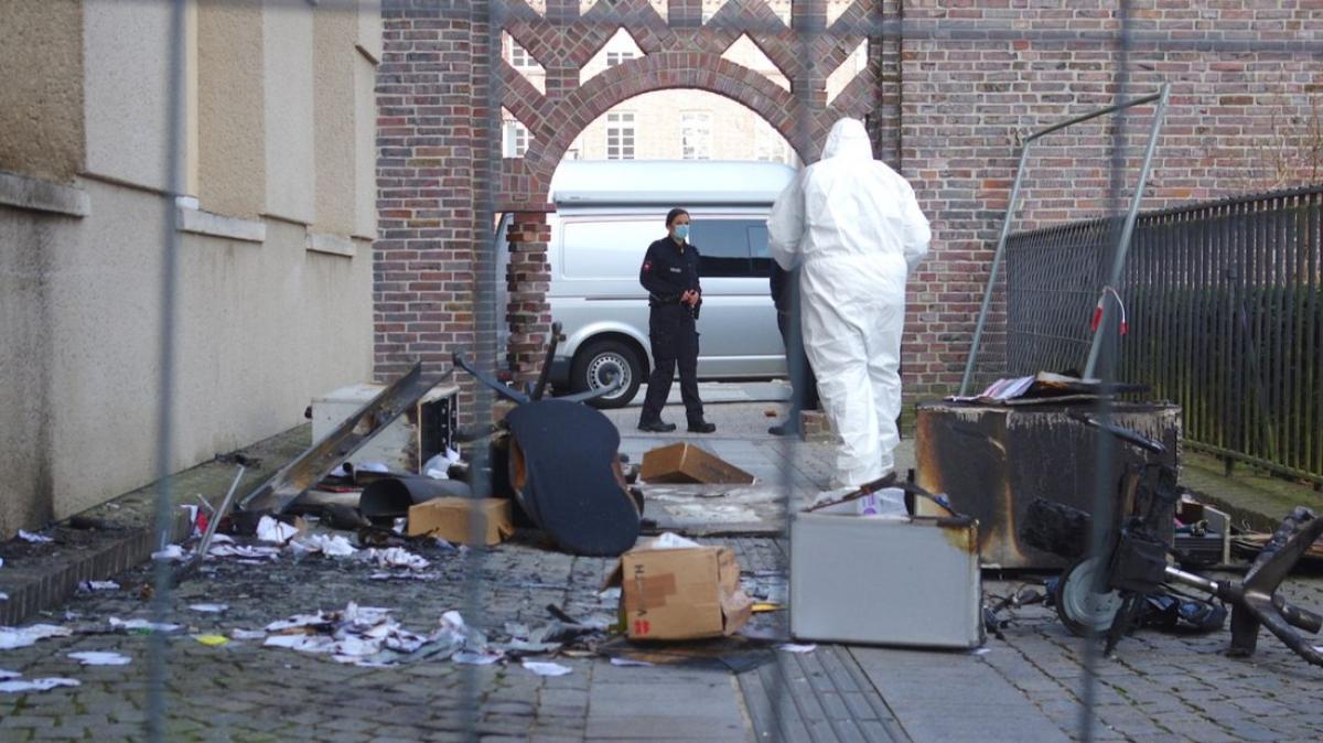 Brandanschlag auf Delmenhorster Rathaus: Scharfe Kritik an Urteil | DKO