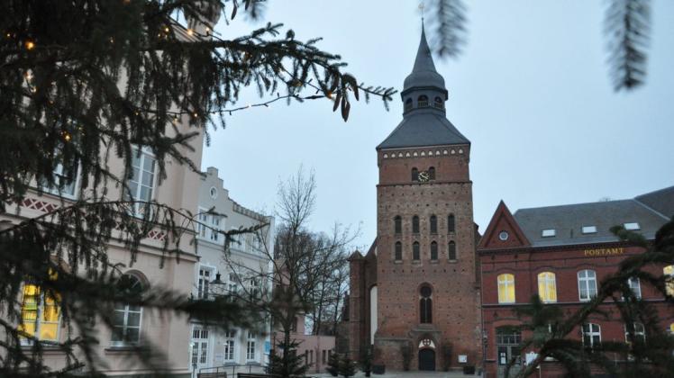 Die Sternberger Stadtkirche: Nachdem im vergangenen Jahr die Gottesdienste zu Weihnachten ausfallen mussten, sollen sie dieses Jahr unter Beachtung der 3G-Regelung stattfinden.