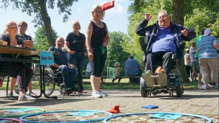 So behalten ihn viele Parchimer in Erinnerung: Horst Roloff in Aktion beim Handicap-Sportfest.
