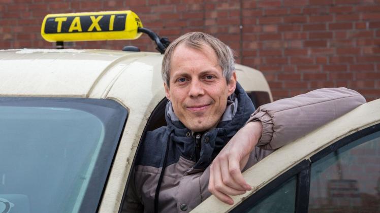 Der Vorsitzende der Schweriner Taxigenossenschaft, Carsten Thoms, warnt vor weiteren Austritten aus der Vergütungsliste der Taxiunternehmen.