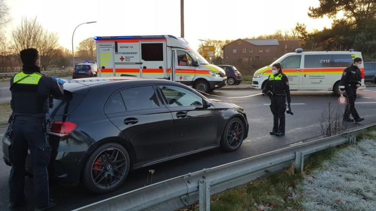Bei einem Unfall auf einer Auffahrt zur B70 wurde am Dienstagnachmittag ein Radfahrer leicht verletzt. Bei einem Unfall auf einer Auffahrt zur B70 wurde am Dienstagnachmittag ein Radfahrer leicht verletzt.