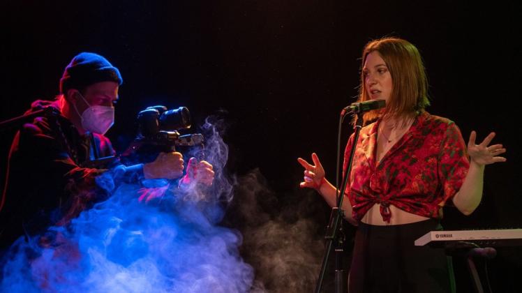 Beim ersten Video-Konzert des "Laut!"-Kollektivs stand Jessovski mit Clara John auf der Bühne. (Archivfoto)