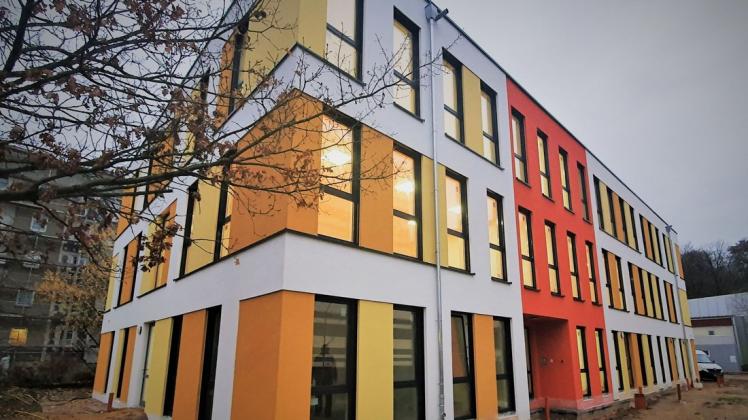 So bunt präsentiert sich das neue Hortgebäude am Campus in der Hamburger Allee.