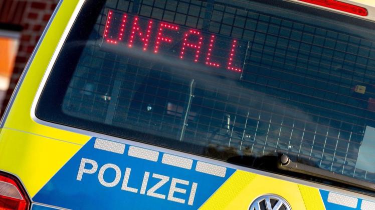 Zu einem Unfall auf der L62 zwischen Neulehe und Neubörger wurde am Sonntagmittag die Polizei gerufen.