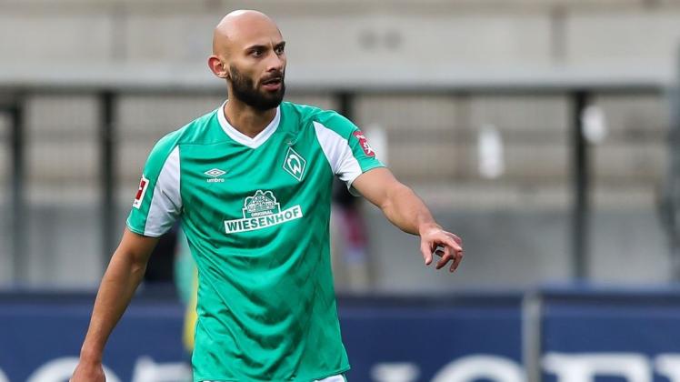 Bremens Ömer Toprak gestikuliert. Bremens Ömer Toprak gestikuliert.