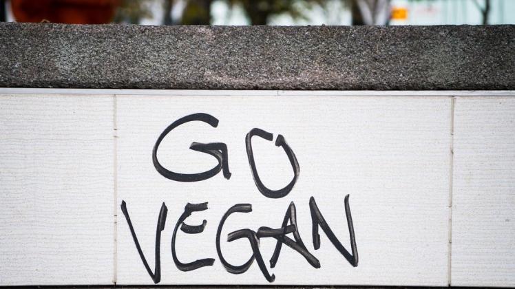 Zum Jahresbeginn beteiligen sich Menschen weltweit an der Initiative "Veganuary" und verzichten einen Monat auf tierische Produkte.