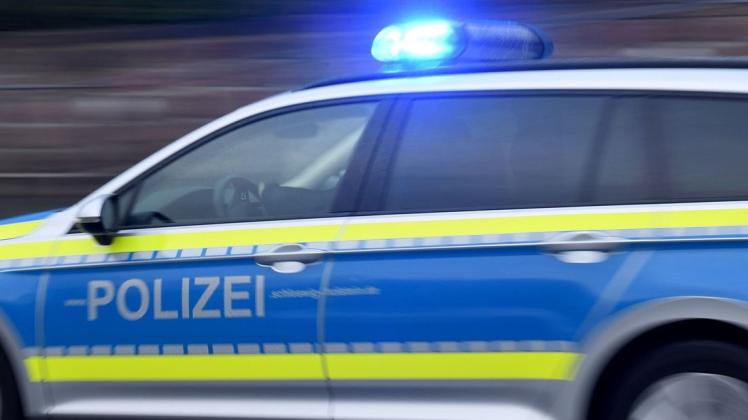 Der Autobahnpolizei ist das Fahrzeug am Sonntagabend auf der A1 bei Elsdorf aufgefallen. Der Wagen wurde jedoch erst bei Osnabrück gestoppt. (Symbolfoto)