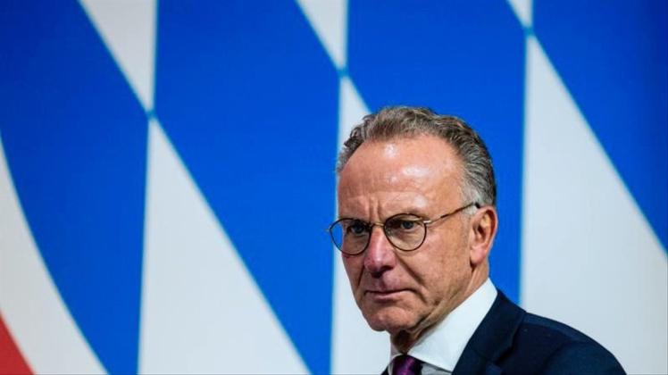 Rummenigge wird eigenen Aussagen zufolge definitiv bis Ende 2021 Vorstandsvorsitzender beim FC Bayern bleiben. Rummenigge wird eigenen Aussagen zufolge definitiv bis Ende 2021 Vorstandsvorsitzender beim FC Bayern bleiben.