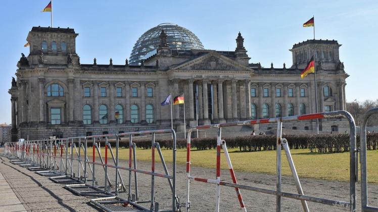 Reichstag in Berlin: Ein mutmaßlicher Spion soll Dateien mit Grundrissen an Russland weitergegeben haben.