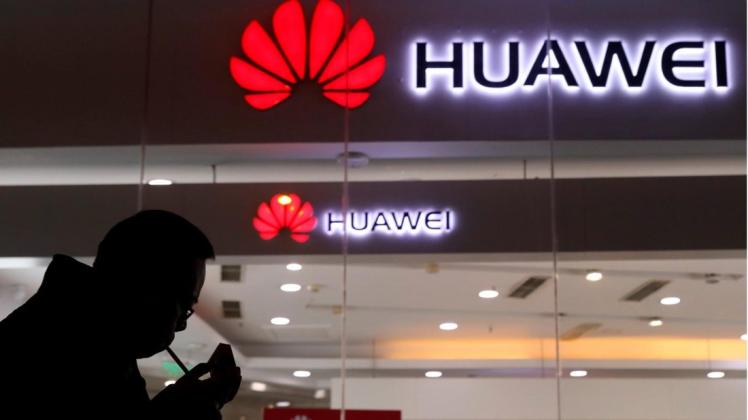 Der chinesische Telekom-Gigant Huawei ist mit 13 Anklagepunkten des US-Justizministeriums konfrontiert.