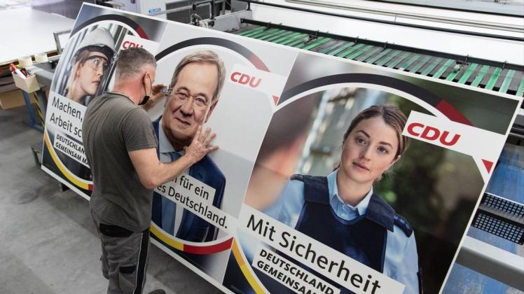 Die Polizistin auf dem Wahlplakat arbeitet bei der CDU.