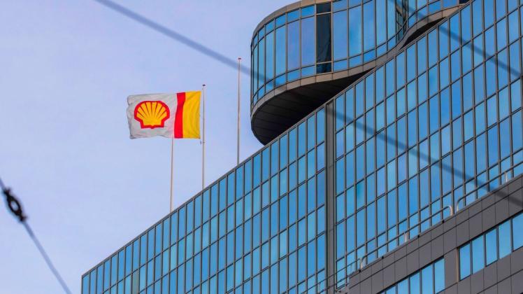 Shell muss mehr für den Klimaschutz tun, dazu hat ein Gericht den Konzern verpflichtet.