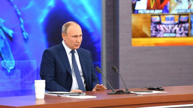 Bei seiner jährlichen Pressekonferenz hat sich Wladimir Putin zu der Vergiftung Nawalnys geäußert.