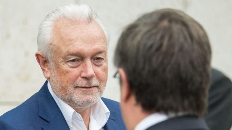 Der stellvertretende FDP-Vorsitzende Wolfgang Kubicki sagt den baldigen Rücktritt von Armin Laschet voraus. (Archivbild)