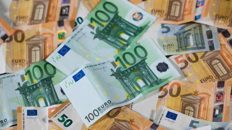 Mehrere Milliarden Euro sind in den zurückliegenden Monaten an Unternehmen in Niedersachsen als Coronahilfe ausgezahlt worden. Die Empfänger sind nun veröffentlicht worden.