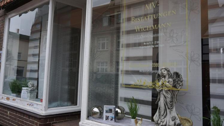 Seit Mitte Januar hat in der Langen Straße in Hagenow mit der Stelle von MV-Bestattungen Wichmann ein Unternehmen mehr seine Türen geöffnet.
