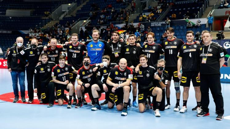 Deutschlands Handballer verlassen die EM-Bühne mit einem Sieg.