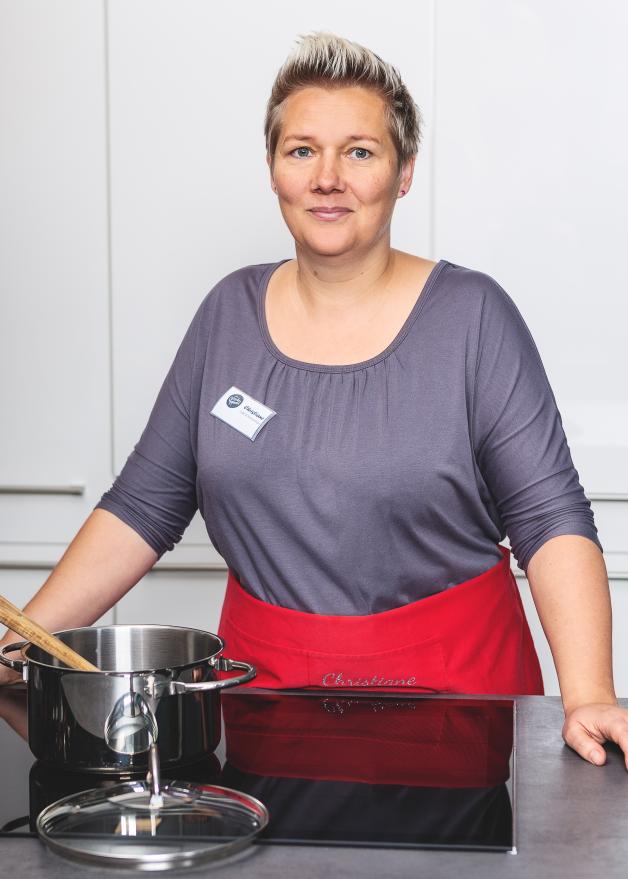 Christiane Boysen leitet seit Januar 2019 die Kochschule von Möbel Jessen.