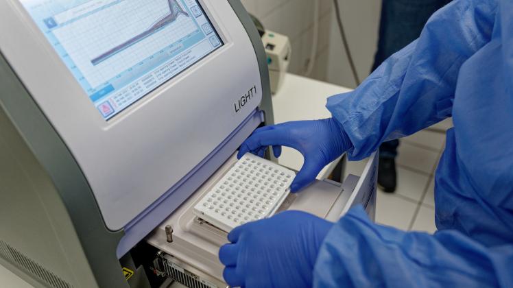 Coronavirus - PCR-Test in CBT Labor Bonn