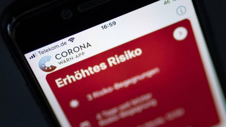 Das Risiko einer Begegnung mit Corona-Infizierten ist angesichts der hohen Fallzahlen in Stormarn wahrscheinlicher geworden. (Symbolfoto)